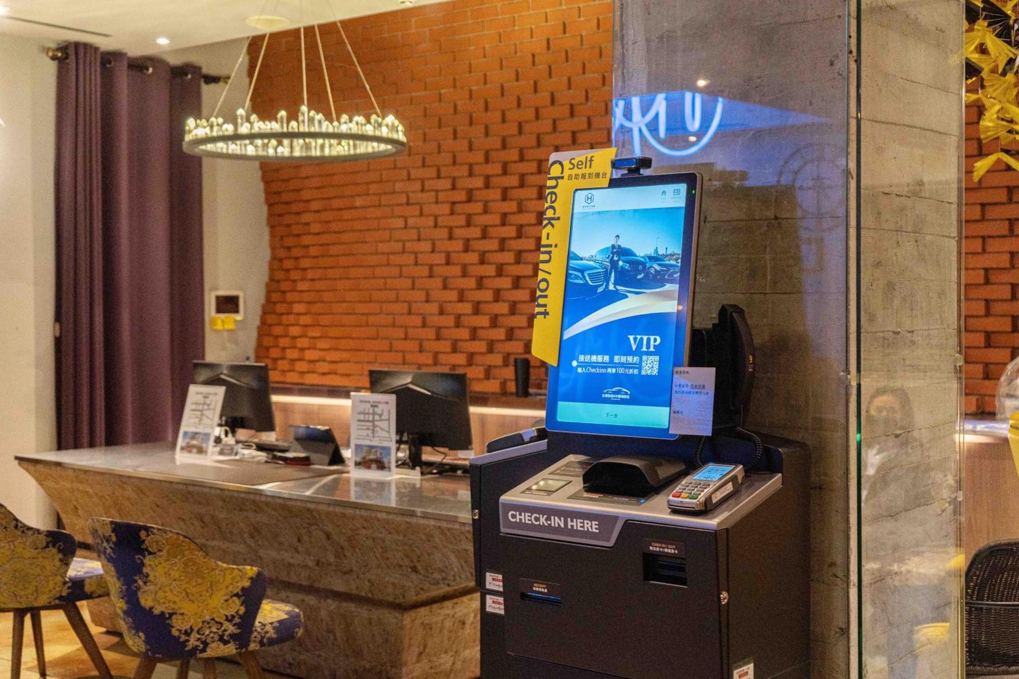 Check Inn Hive Luodong Exterior photo