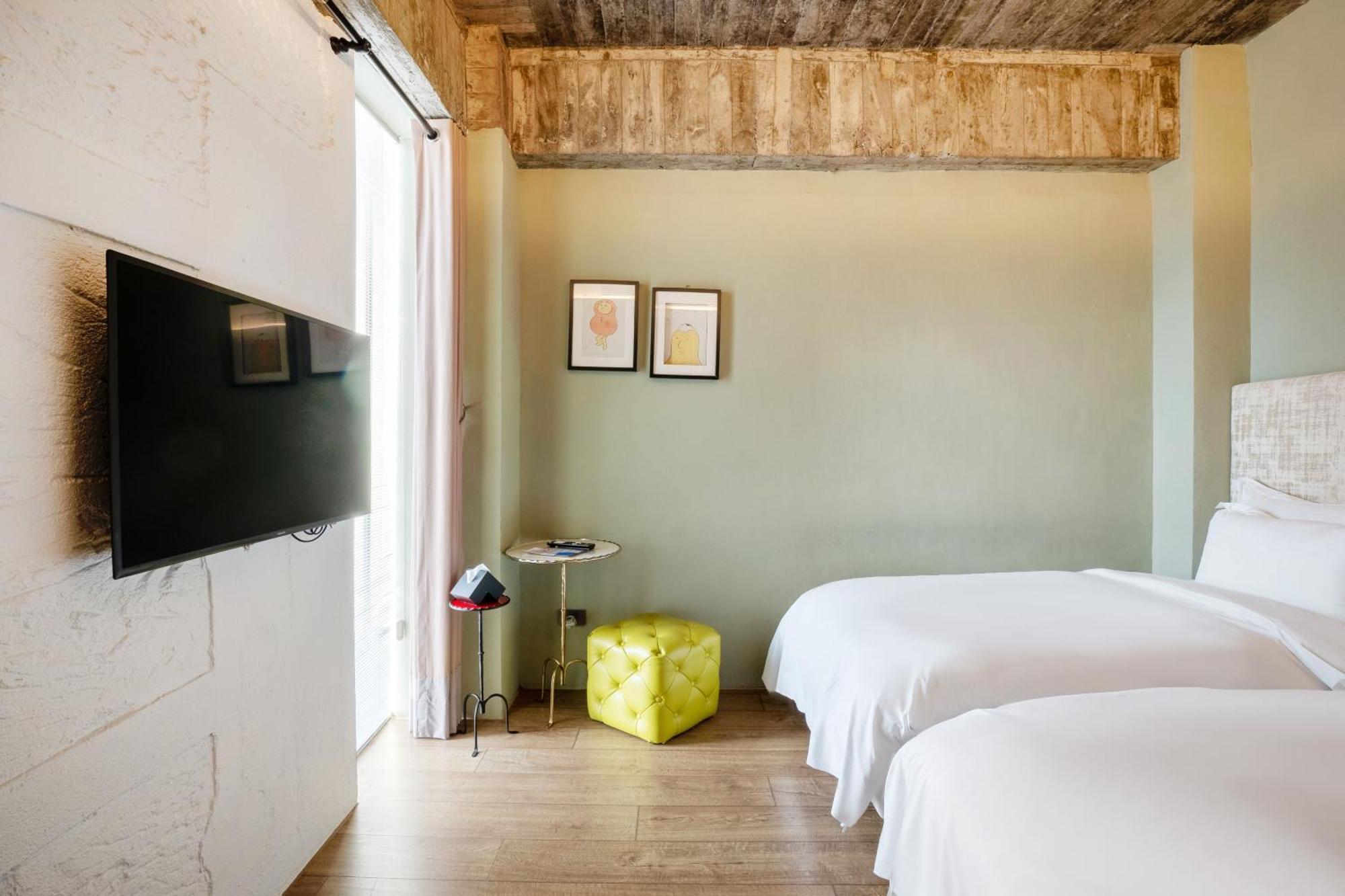 Check Inn Hive Luodong Exterior photo